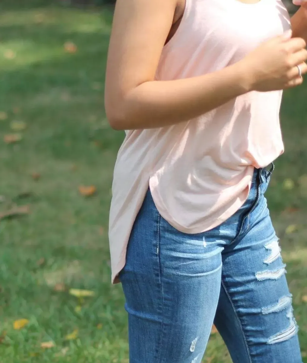 Hot Nayked Apparel Women'S Ridiculously Soft Lightweight Flowy Tank Top With Side Slits