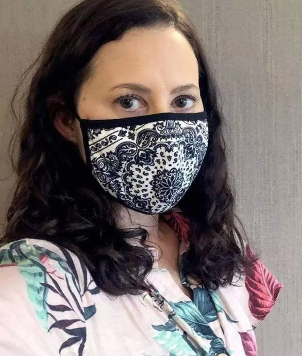 Clearance Nayked Apparel Women'S Ridiculously Soft Bandana Print 2-Layer Face Mask With Adjustable Ear Loops White