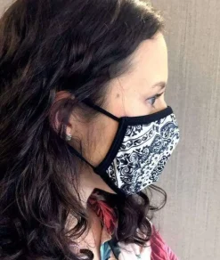 Clearance Nayked Apparel Women'S Ridiculously Soft Bandana Print 2-Layer Face Mask With Adjustable Ear Loops White